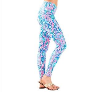 Lilly Pulitzer Shake It Up Weekender Leggings
